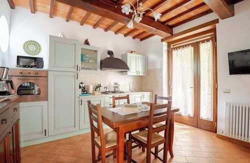 Fratta Cabin | Casa Acqua | 2-bedroom apartment with private garden (4+1 persons)