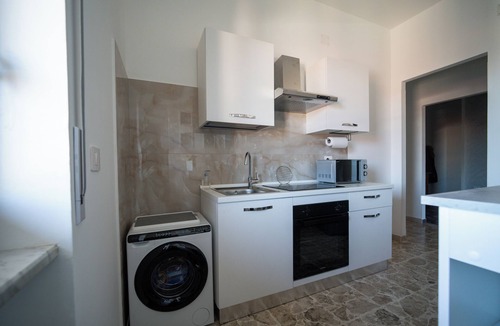 Campobasso Apartment | CASA ALTIMORA - elegant city view apartment - SmartCheck-In & Wifi Fibra
