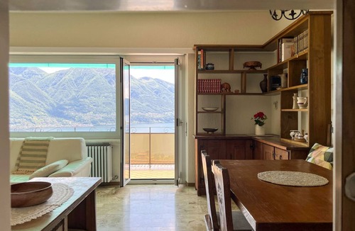 Gordola House | Casa Fior di Loto by Interhome