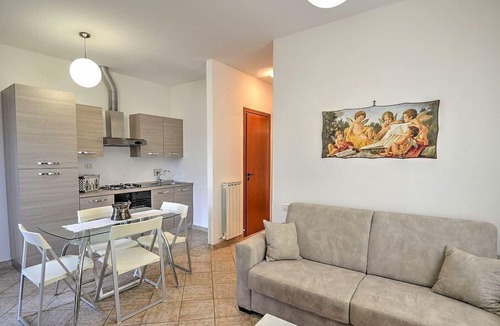 Spello House | Casa Ilena D: A graceful apartment situated in a quiet location, a few minutes from the town center, with Free WI-FI.