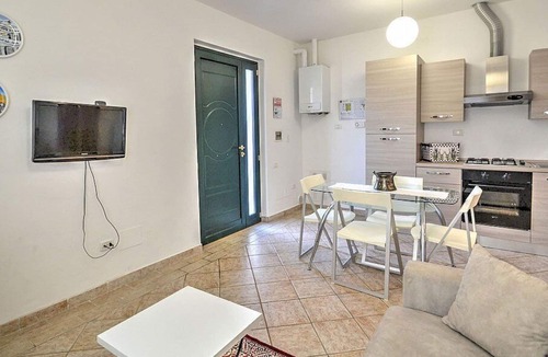 Spello House | Casa Ilena D: A graceful apartment situated in a quiet location, a few minutes from the town center, with Free WI-FI.