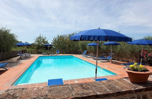 Barberino Val d'Elsa House | Casa Sparviero A: A characteristic and welcoming two-story apartment that covers the entire top floor of a villa surrounded by meadows and by green hills, with Free WI-FI.