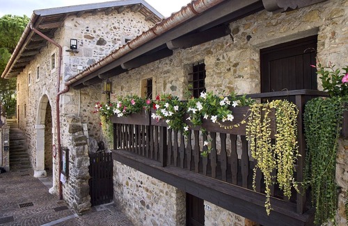 Moruzzo Apartment | 'Casa Torre Del Gruagno' Apartment with Mountain View, Private Terrace and Wi-Fi