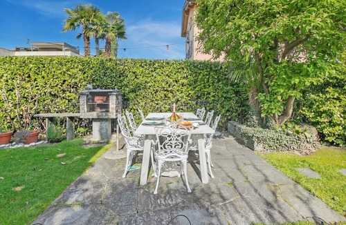 Losone Apartment | Casa Viola Losone for 8, Losone, Switzerland