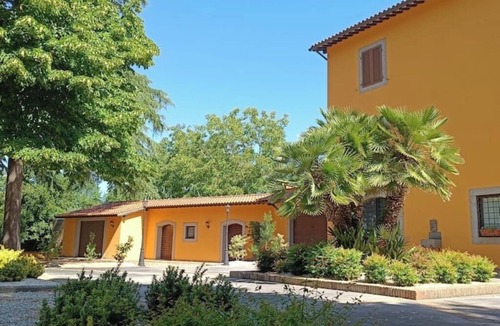 Vetralla Villa | Casale la Quercia - Beautiful farmhouse in nature