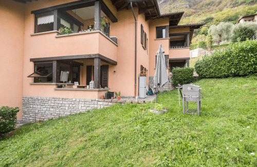 Menaggio Apartment | Cat lovers home