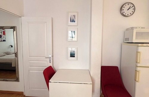 Maison-Royale Apartment | Central 2 bedroom apartment in heart of Eaux-Vives
