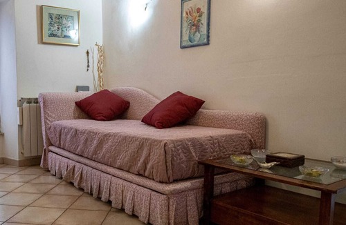 Fiano Romano House | Central and quiet building with fireplace 10 minutes from the highway