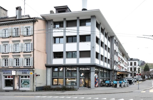 St. Gallen Apartment | Central St. Gallen Studio (blue): Fast WiFi & kitchen for shared use