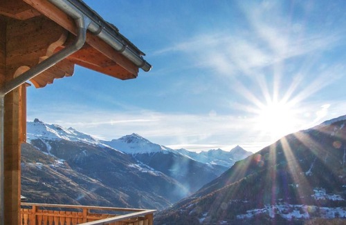 Heremence Ski Chalet | Chalet Falcons Nest