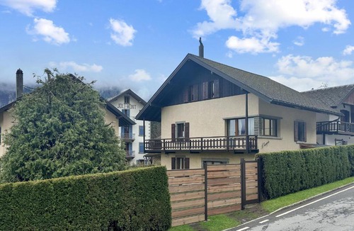 Les Marecottes Ski Chalet | Chalet Familial l'Escapade - Les Marécottes - Swiss Alps