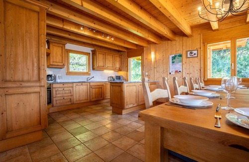 Nendaz Ski Chalet | Chalet in Veysonnaz with balcony