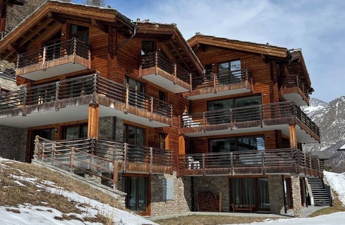 Saas-Fee Apartment | Chalet Pinacle 32 B Appartement/Fewo 8-Bettwohnung by Interhome