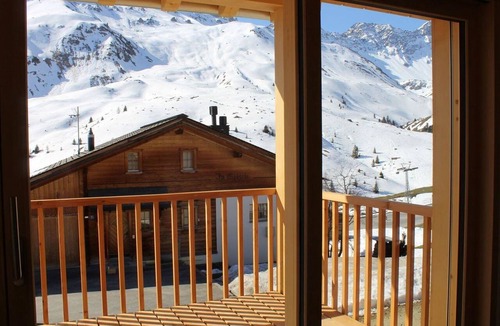 Arosa Apartment | Chalet Sternenhimmel Appartement/Fewo, Dusche und Bad, WC, 7-Bettwohnung by Interhome