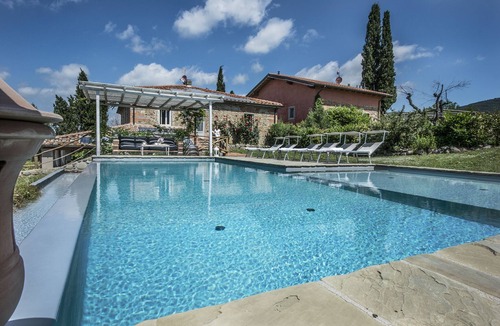 Terranuova Bracciolini Villa | CHARMING VILLA IN THE HEART OF CHIANTI