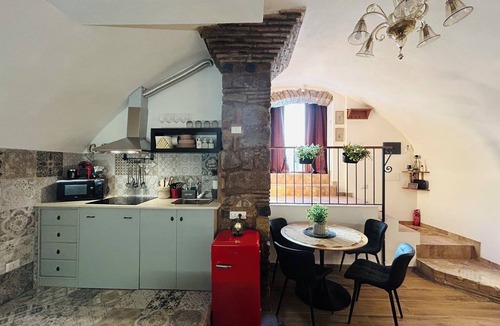 Lake Bracciano Apartment | Charming Spa Suite with Heated Stone Tub & Chromotherapy near Lake Bracciano