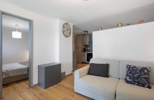 Gressan Apartment | 'Coin Vert' Apartment with Mountain Views, Shared Garden and Wi-Fi
