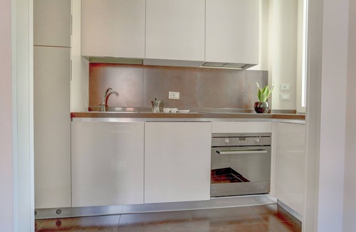 Monti Apartment | Colosseo Gardens - C8