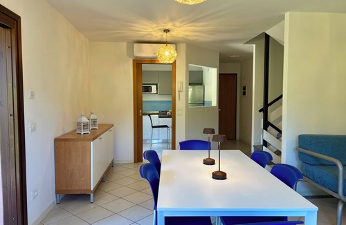 Lignano Pineta Villa | Comfy villa with pool