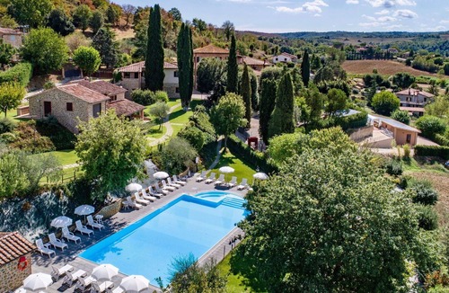 Po' Bandino Villa | Cosy apartment in villa for 4 guests with WIFI, pool, A/C, TV and patio