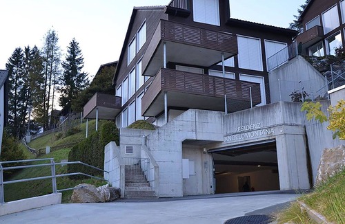 Engelberg Apartment | Cosy apartment for 8 guests with WIFI, TV and balcony