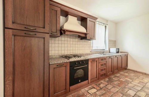 Povoletto House | Cosy apartment in villa for 4 guests with WIFI, A/C, pool, TV, terrace and pets allowed