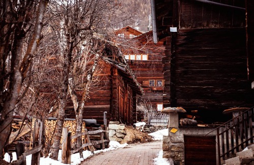 La Sage Ski Chalet | Cosy chalet with panoramic views at La Sage
