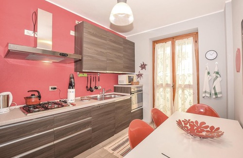Bellano Apartment | Cozy apartment in Bellano (LC) with house sea view