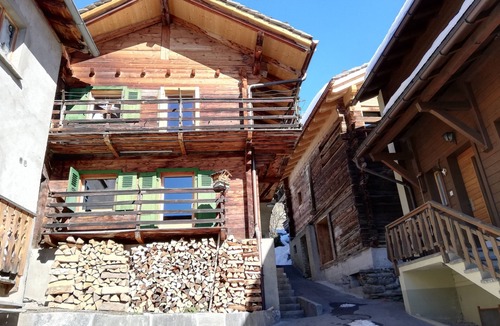 Sarreyer Ski Chalet | Cozy chalet in Sarreyer, close to Verbier – Ideal for families & friends