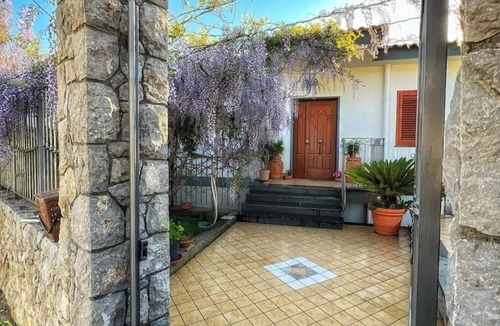 Vico Equense Apartment | Cozy facility, located in a quiet place a few minutes from the sea
