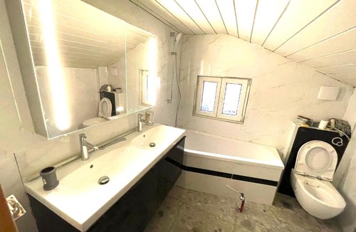 Killwangen Apartment | Cozy Swiss Apartment - Fast Smart-Check-In