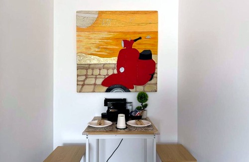 Modugno Apartment | Del Console Apartment 2 - Near Bari Airport & Station