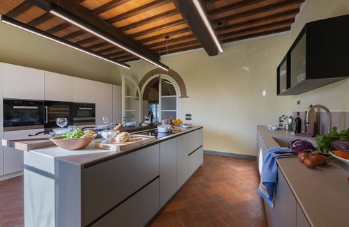 Pietraia Villa | Design villa with large swimming pool in the heart of the Tuscan countryside
