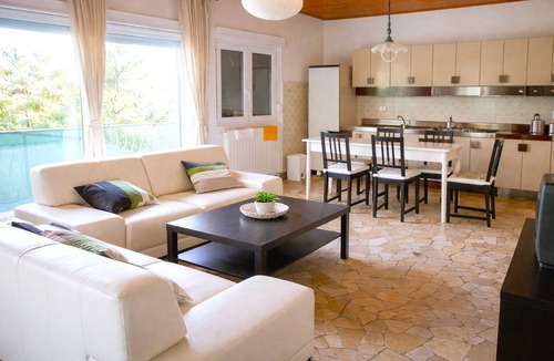 Villaggio Belmonte Villa | Detached Villa in Brezzo di Bedero
