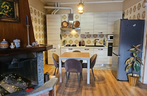 Laglio House | Dimora Paradise (entire house with private garden, patio and lake view), Como