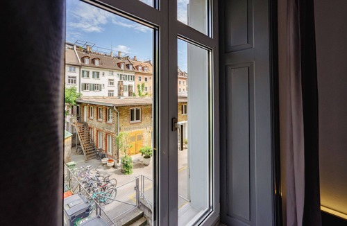 Langstrasse Hotel | easyHotel Zürich City Centre