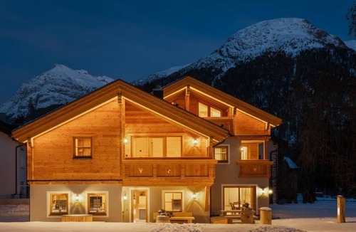 Bever Ski Chalet | Engadin Chalet - Apartment for 2 pers. new building