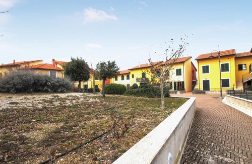 Montalcino Apartment | Enjoy a relaxing vacation with good excursion possibilities in this beautiful vacation apartment.