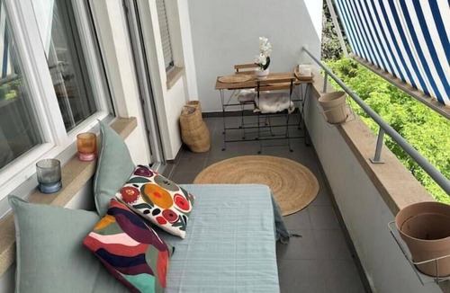 Champel Apartment | Escapade Champel - Bright apartment with terrace, quiet location, near CEVA