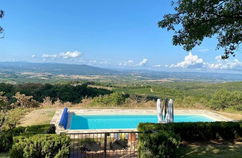 Cignano Villa | FAB 5BD DESIGNER VILLA, PRIVATE HEATED POOL & AMAZING VIEWS, TOP SIENA CHIANTI