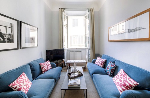 Santa Croce Apartment | FABULOUS 3BD-3BA APARTMENT WITH ALL COMFORTS, GREAT VIEWS, IN THE HEART OF TOWN!