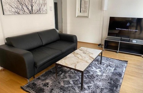 Sihlfeld Apartment | Fantastic 1 BR flat in the city center - West 7