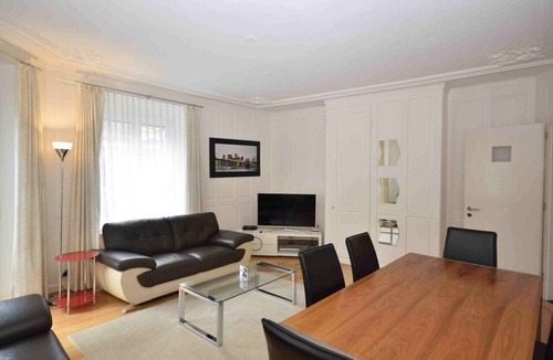 Muhlebach Apartment | Fantastic 3BR near Lake - Pabs 4