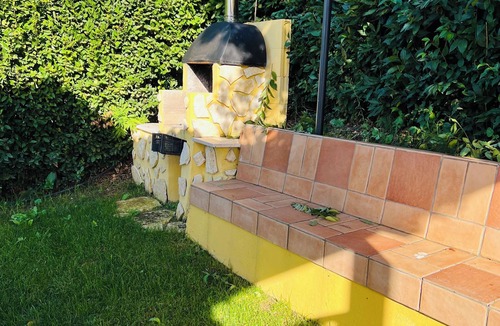 Castelnuovo di Farfa House | Farfa nature farmhouse with BBQ, Ping Pong and Fields for walkers