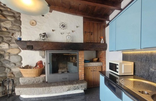 Brione sopra Minusio House | Ferienhaus für 4 Gäste mit 110m² in Brione Sopra Minusio