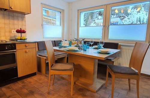 Ravaisch Apartment | Ferienwohung Chasa Max, (Samnaun-Plan) by Interhome