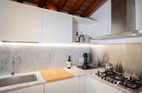 San Niccolo Apartment | Florence Walled Garden - The Tom's Private Oasis