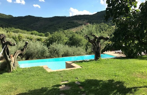 Paciano House | Frantoio home with pool and Jacuzzi in the Fontanaro estate