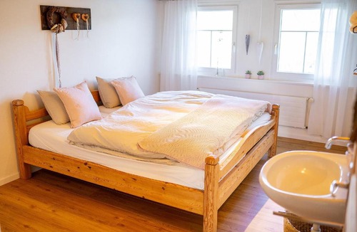 Neckertal Bed & Breakfast | Gästehaus Aemisegg