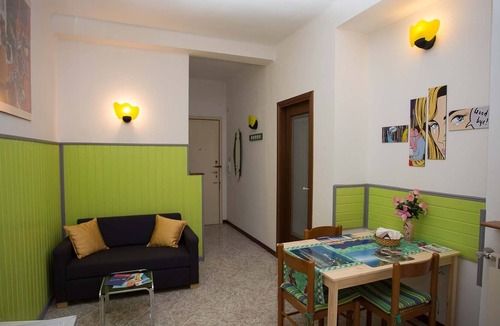 Barriera Vecchia-San Giacomo Apartment | Green Rainbow apartment with free WI-FI